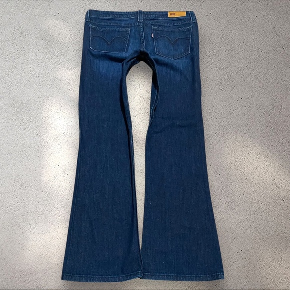 Levi's Low Rise Demi Curve Bootcut Jeans - Picture 1 of 6